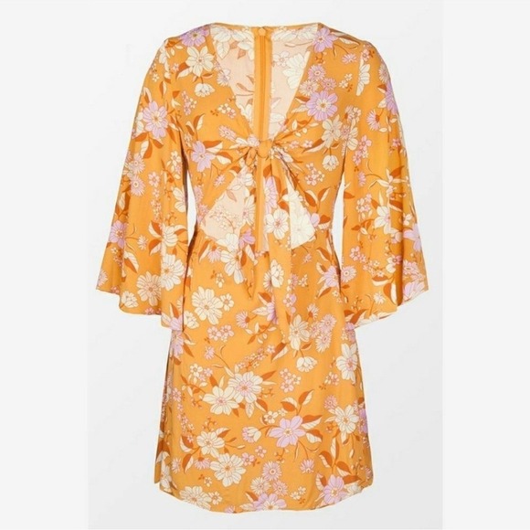 Cupshe Keira Yellow Floral Bunny Tie Bell Sleeve Cut Out Mini Dress Cover Up Med - Picture 10 of 11